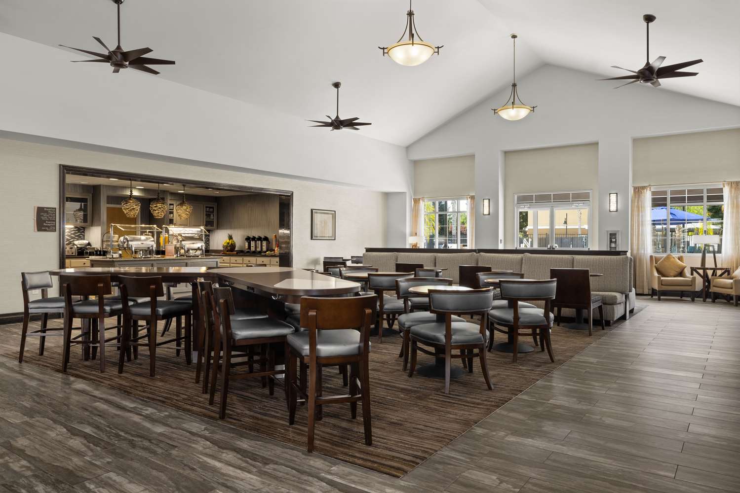 restaurant cafeteria