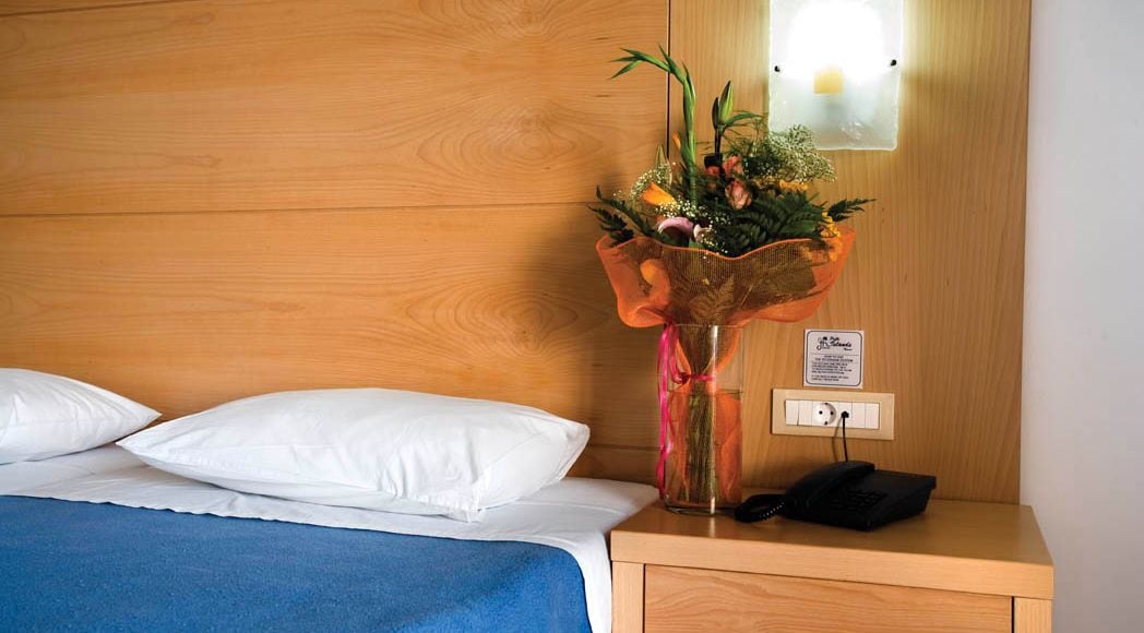 2 BEDROOMS, APARTMENT