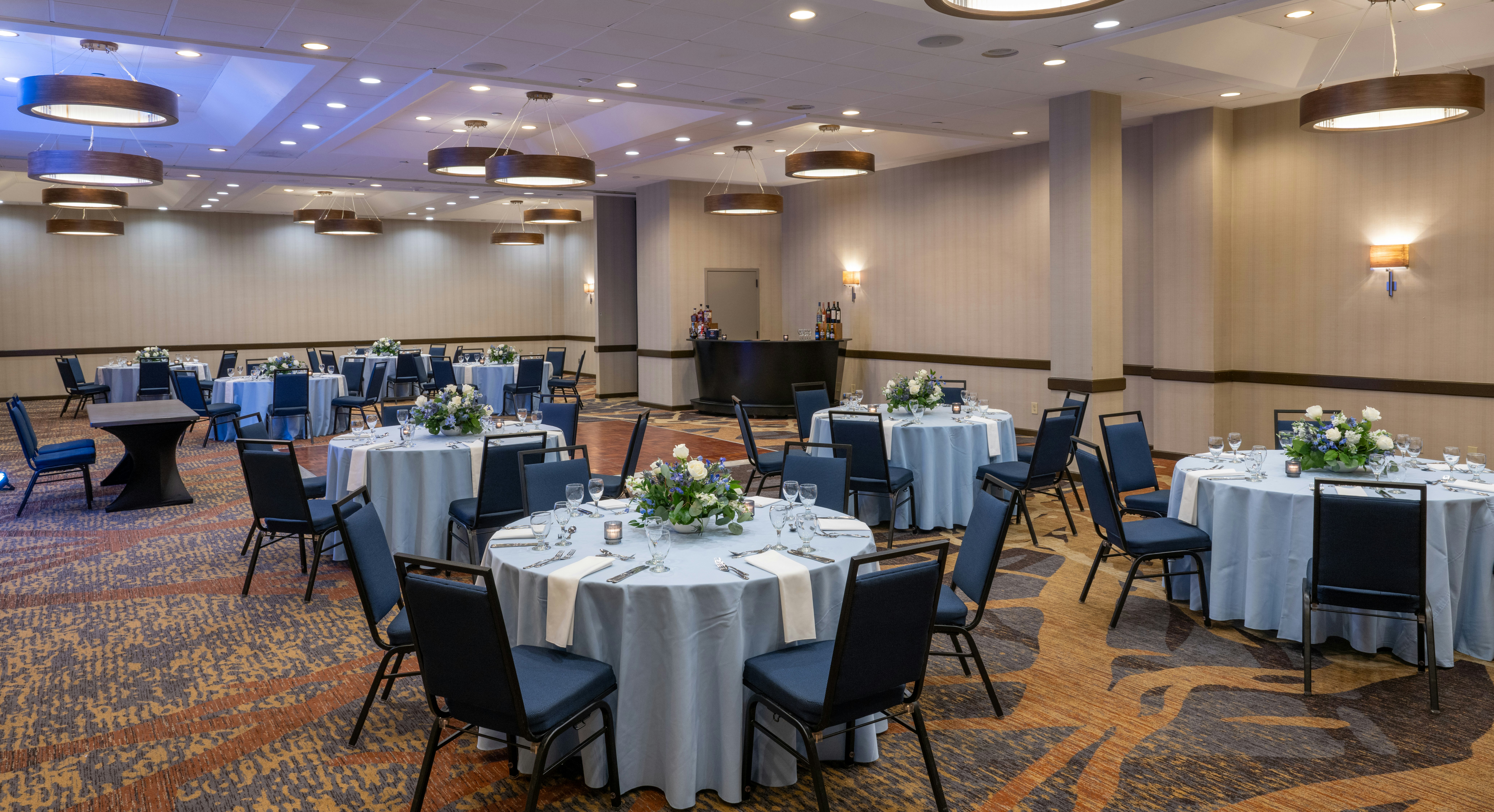 Embassy Suites by Hilton Seattle Bellevue 65/76