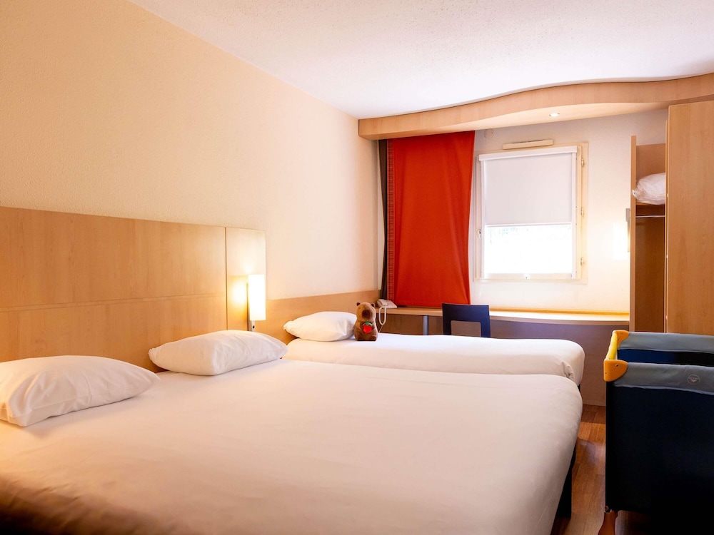 Hotel Ibis Montauban 28/73