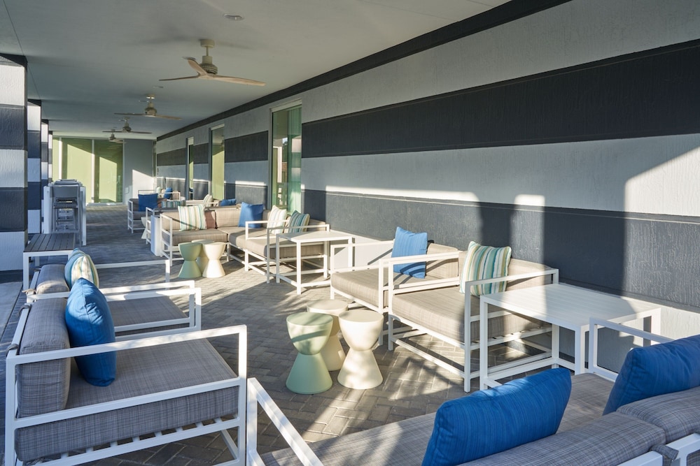 Fairfield Inn & Suites by Marriott West Palm Beach 21/37