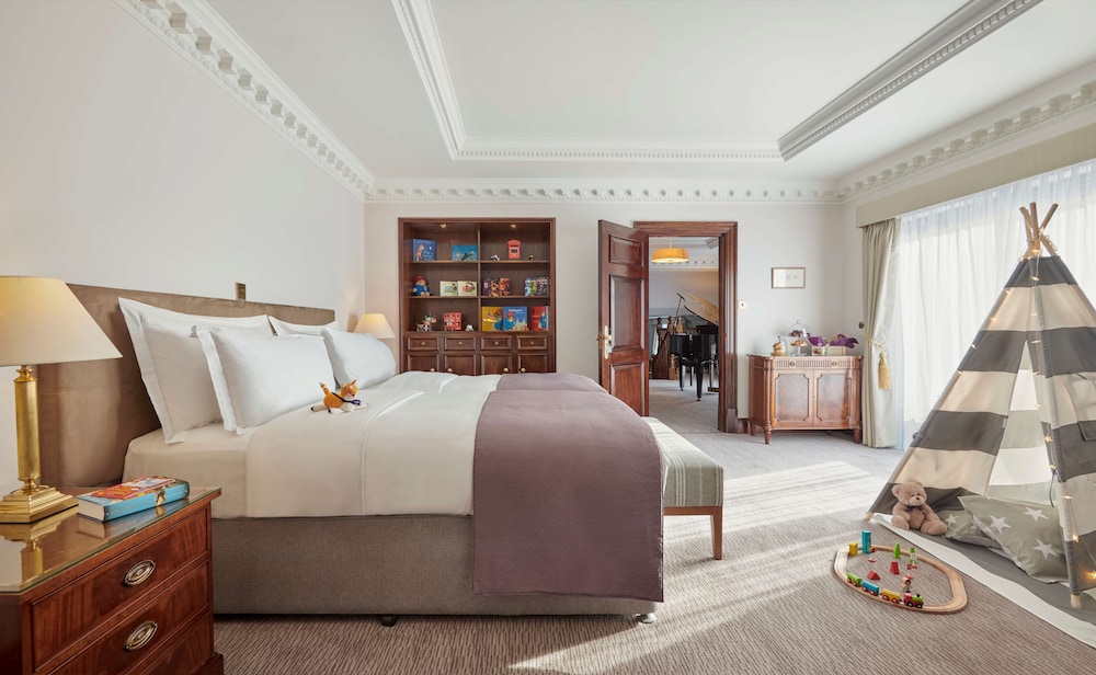 Hyatt Regency London The Churchill 20/80