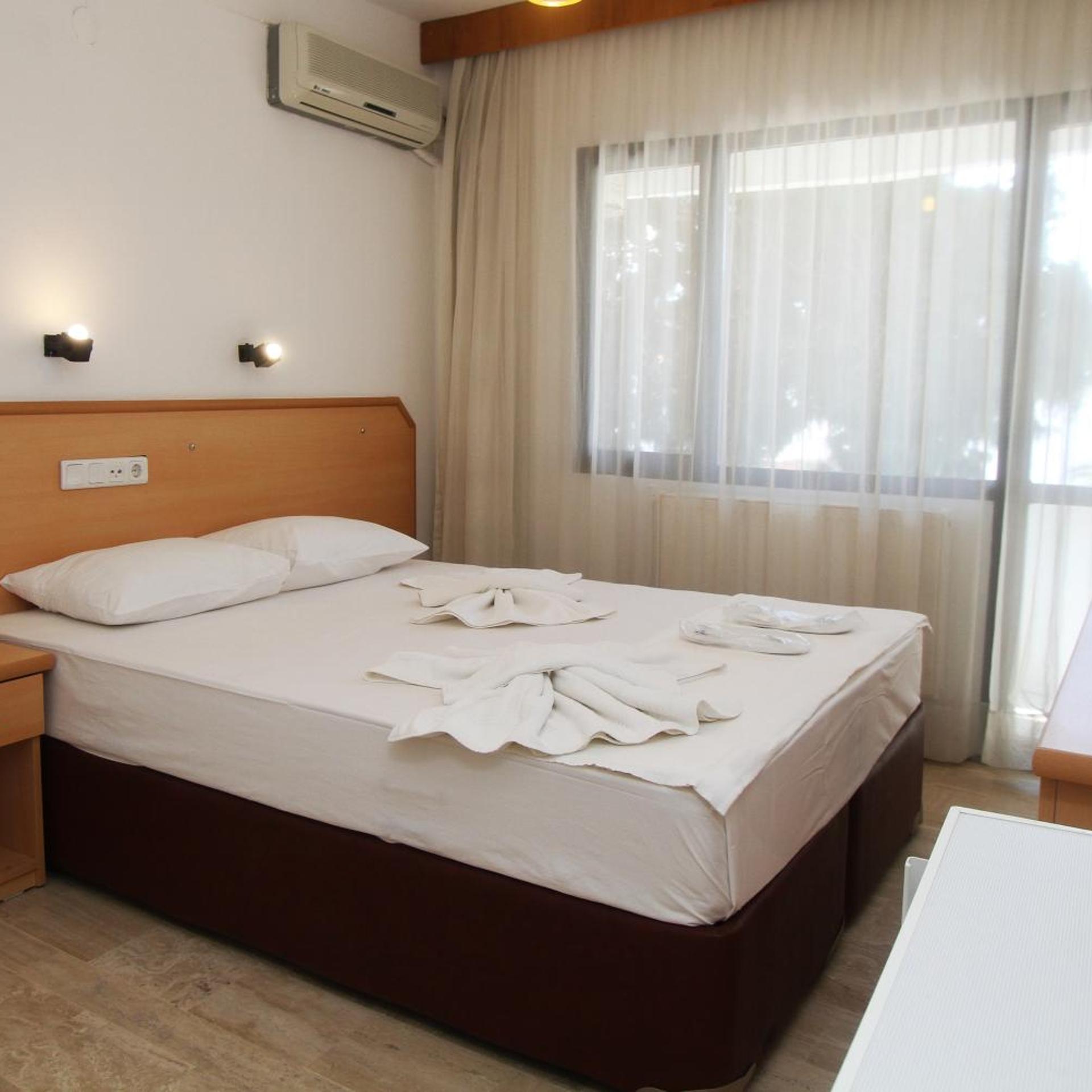 Goren Hotel 4/33