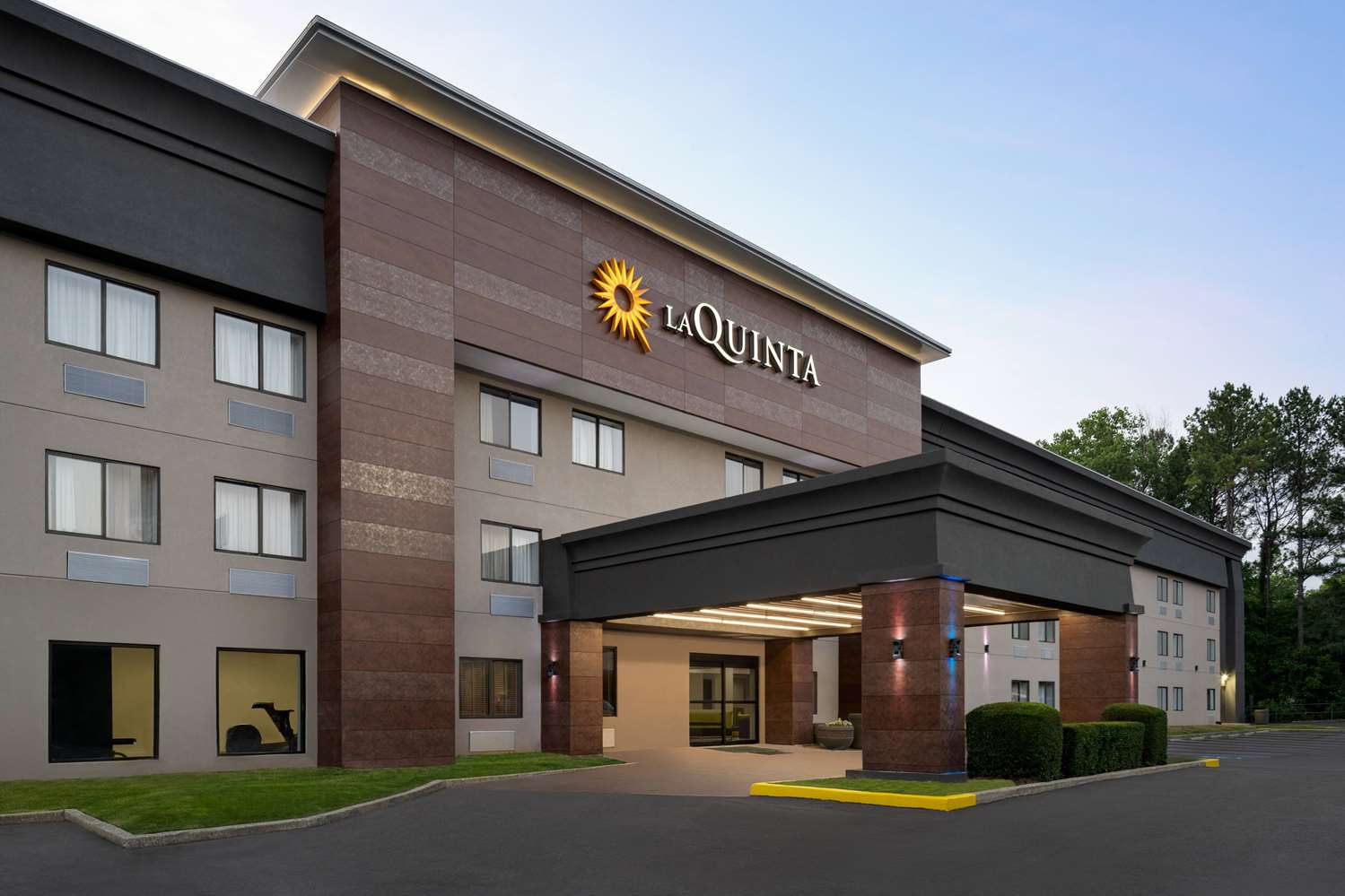La Quinta Inn by Wyndham Birmingham Inverness 38/41