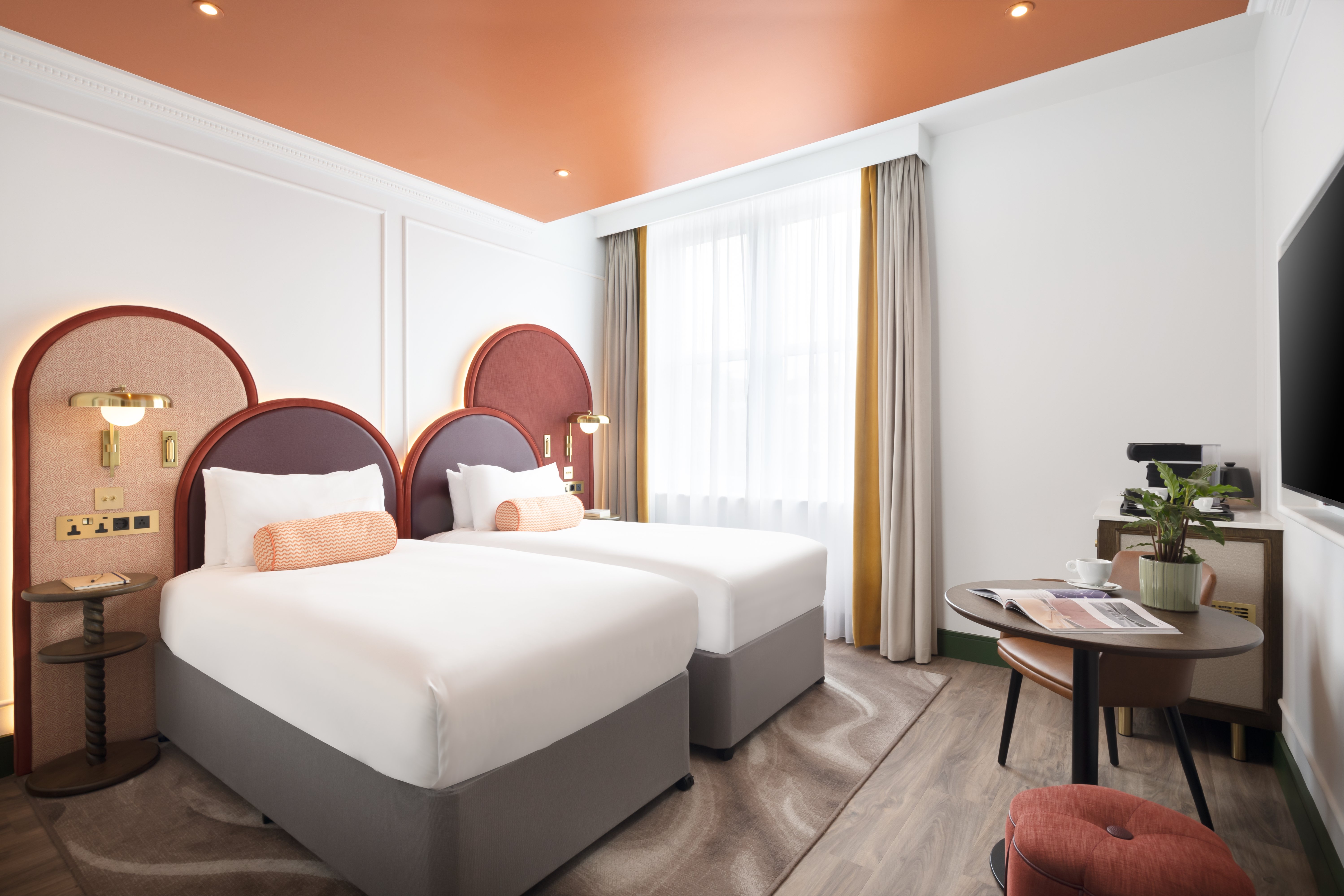 The Welbeck Hotel by IHG 24/78