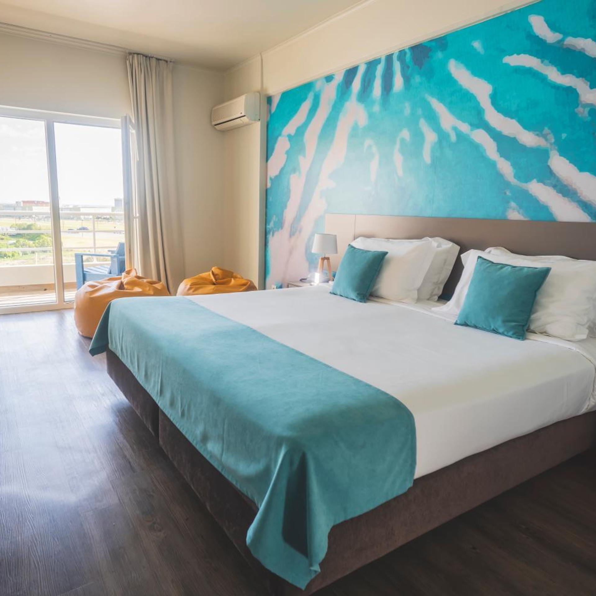 Room, Double or Twin Bed, with Extra Bed