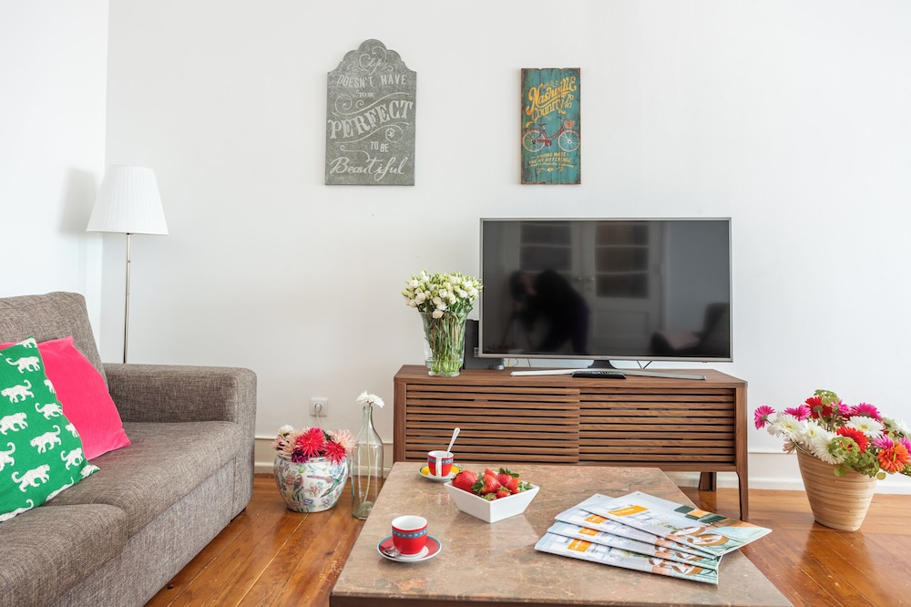 Casa Da Avenida Lisboa 6/50
