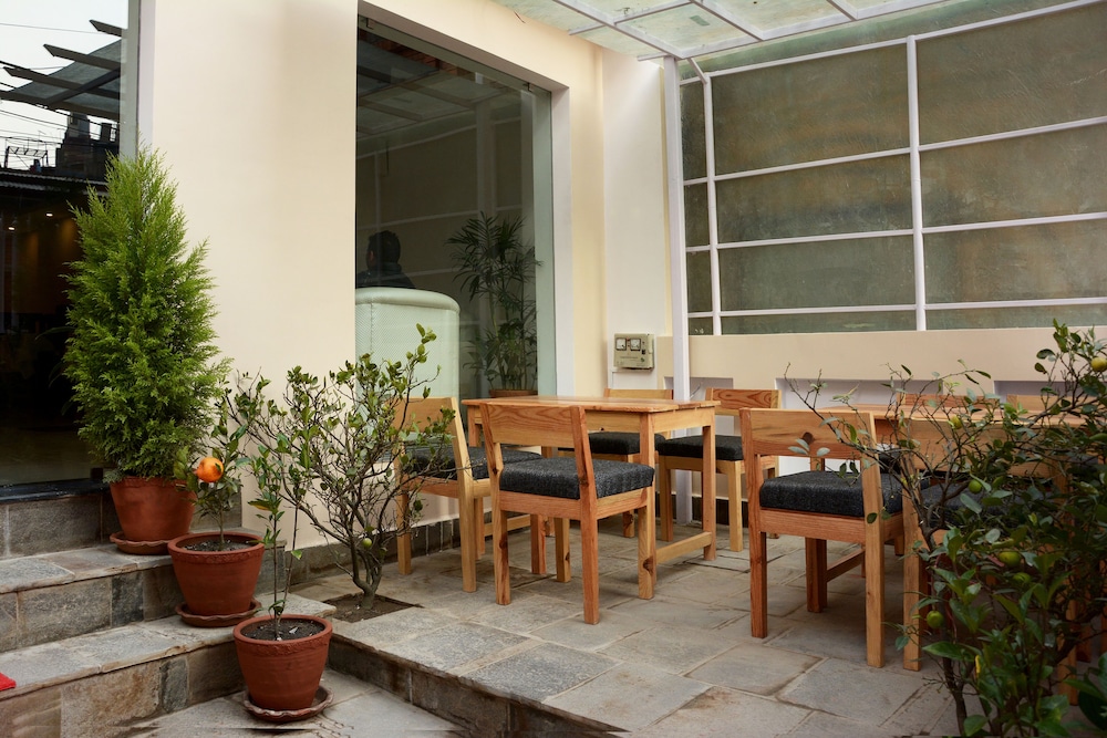 Lemon Tree Hotel 33/44