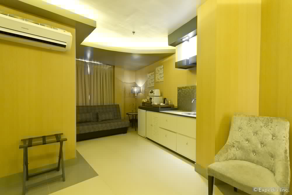 Eloisa Royal Suites 10/58