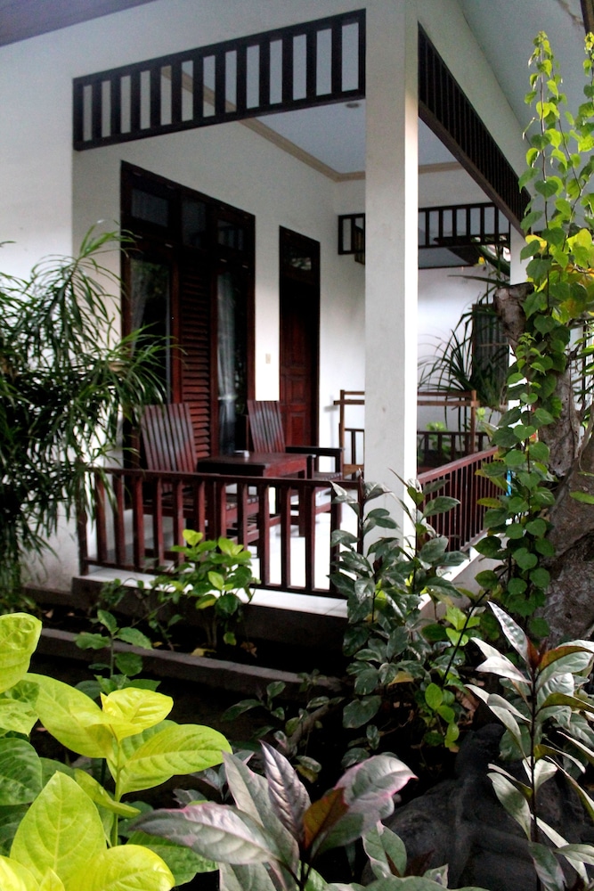 Gili Smile Bungalows 5/50