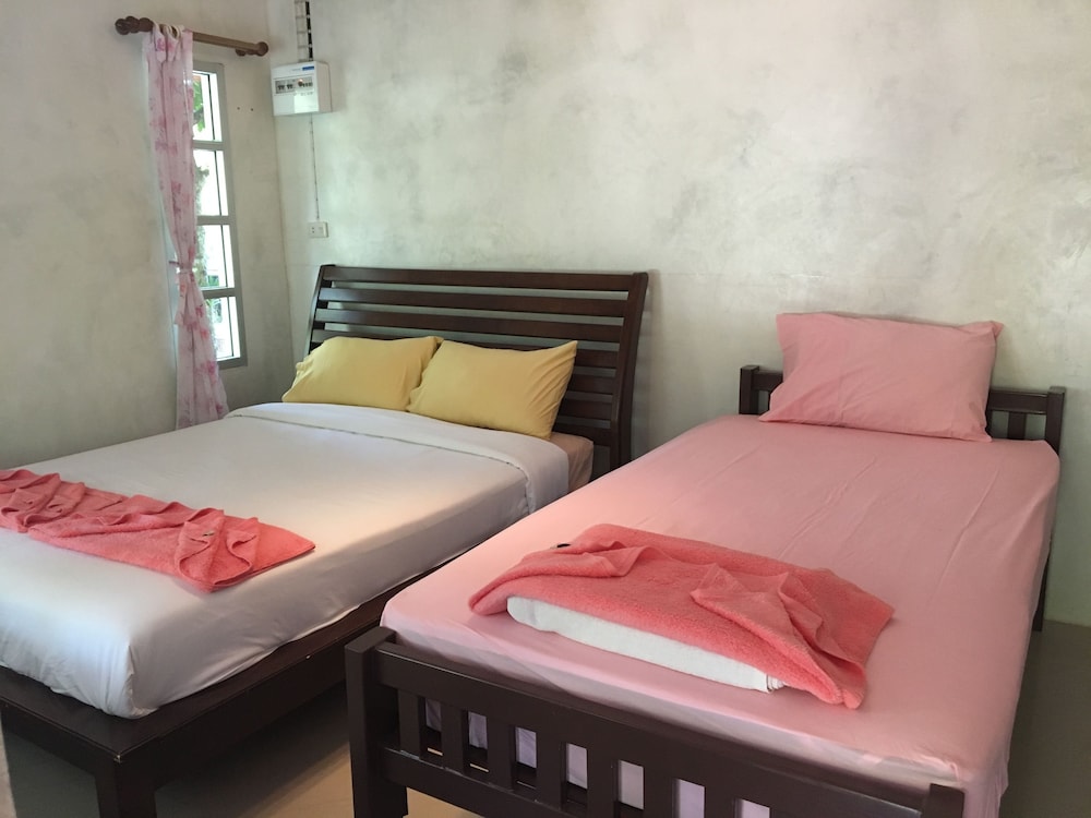 Lundaresort & Orchid 10/50