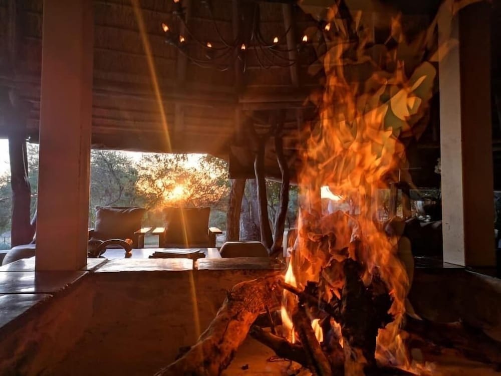 Itaga Luxury Private Game Lodge 11/42