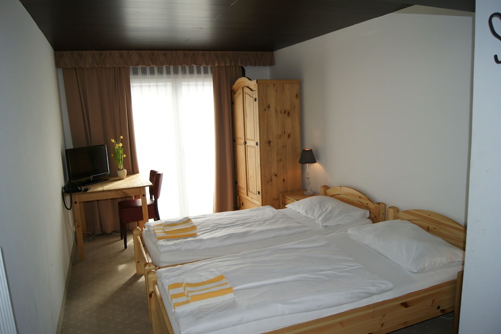 Hotel Lindenhof 20/72