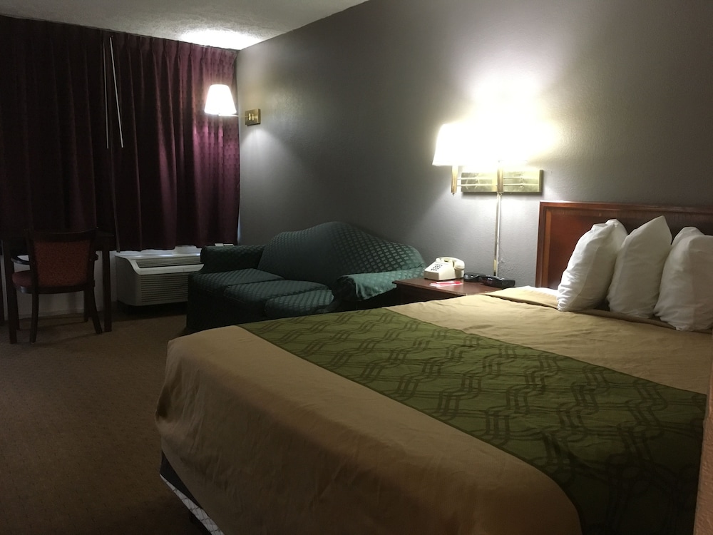 Econo Lodge Eden, NC 14/29