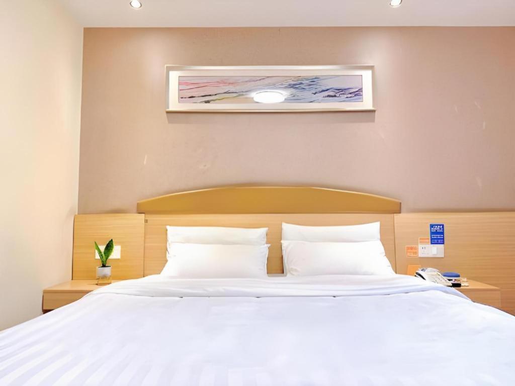 7 Days Inn Kunming Railway Station Civil Aviation Airport Bus Station 10/48