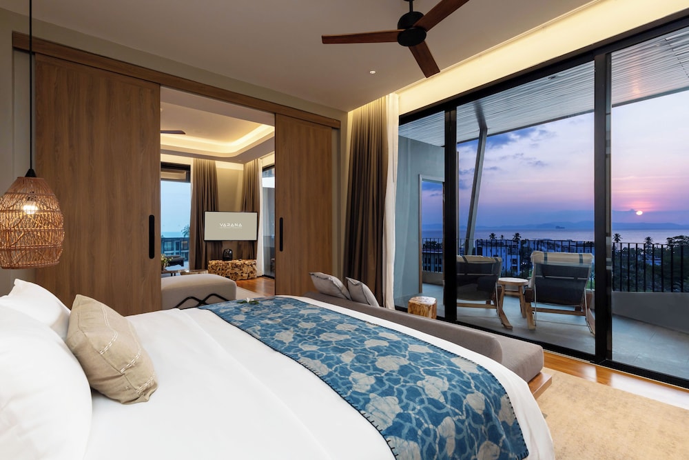Presidential, Wellness, Suite, King Bed, Allergy Friendly