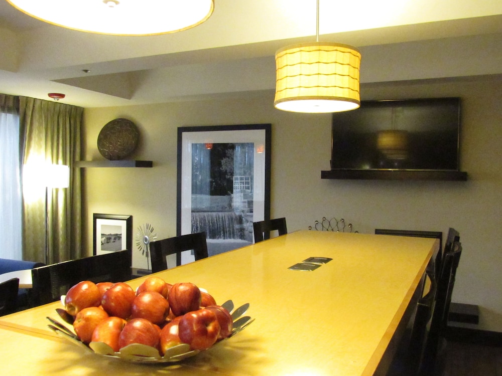 Hampton Inn Chicago-O'Hare International Airport 59/79