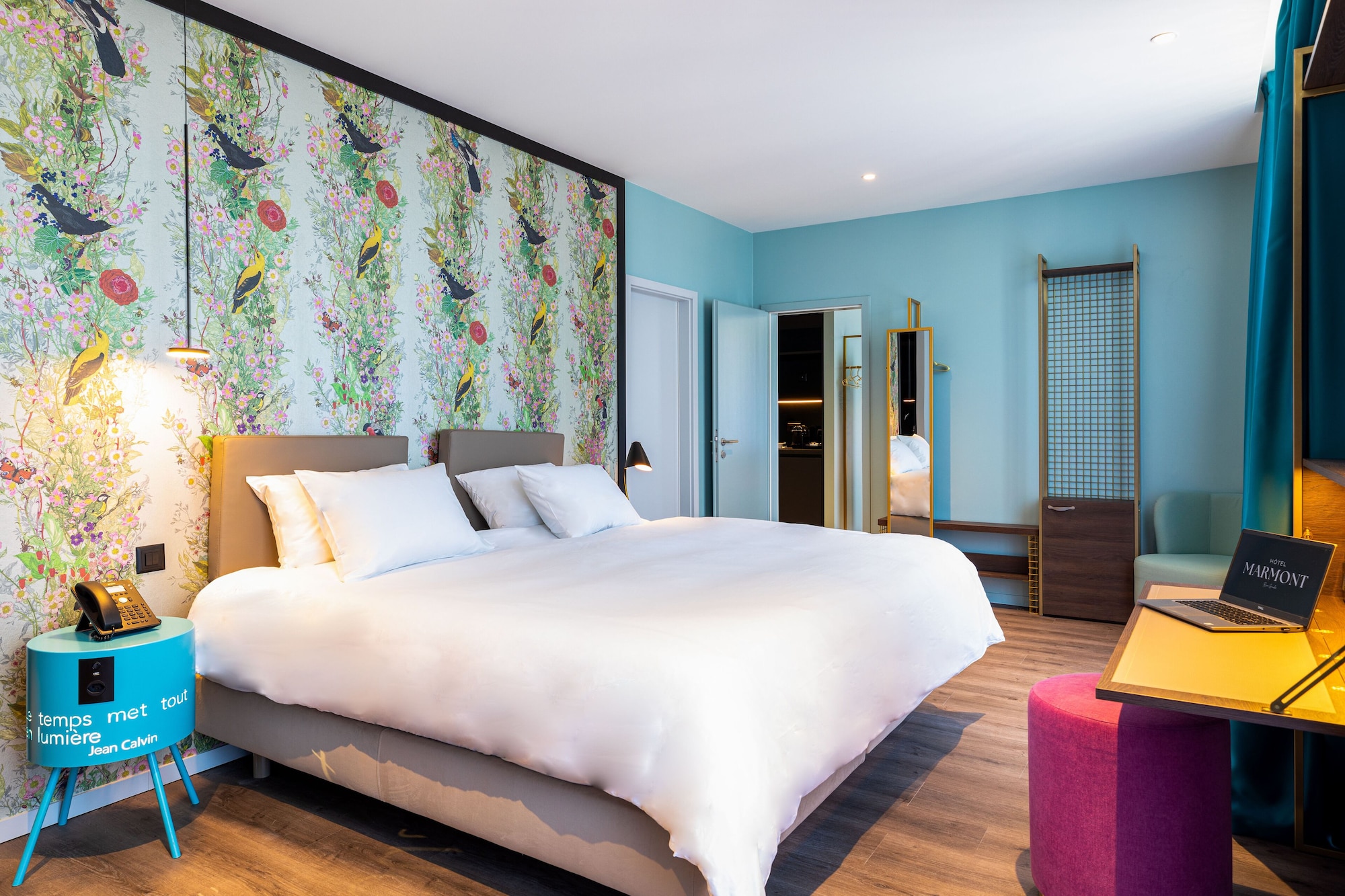 LUXURY, DOUBLE BED