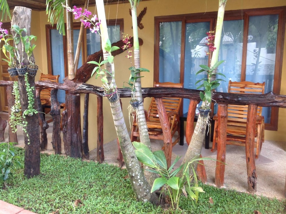 Ruan Mai Naiyang Beach Resort 59/76