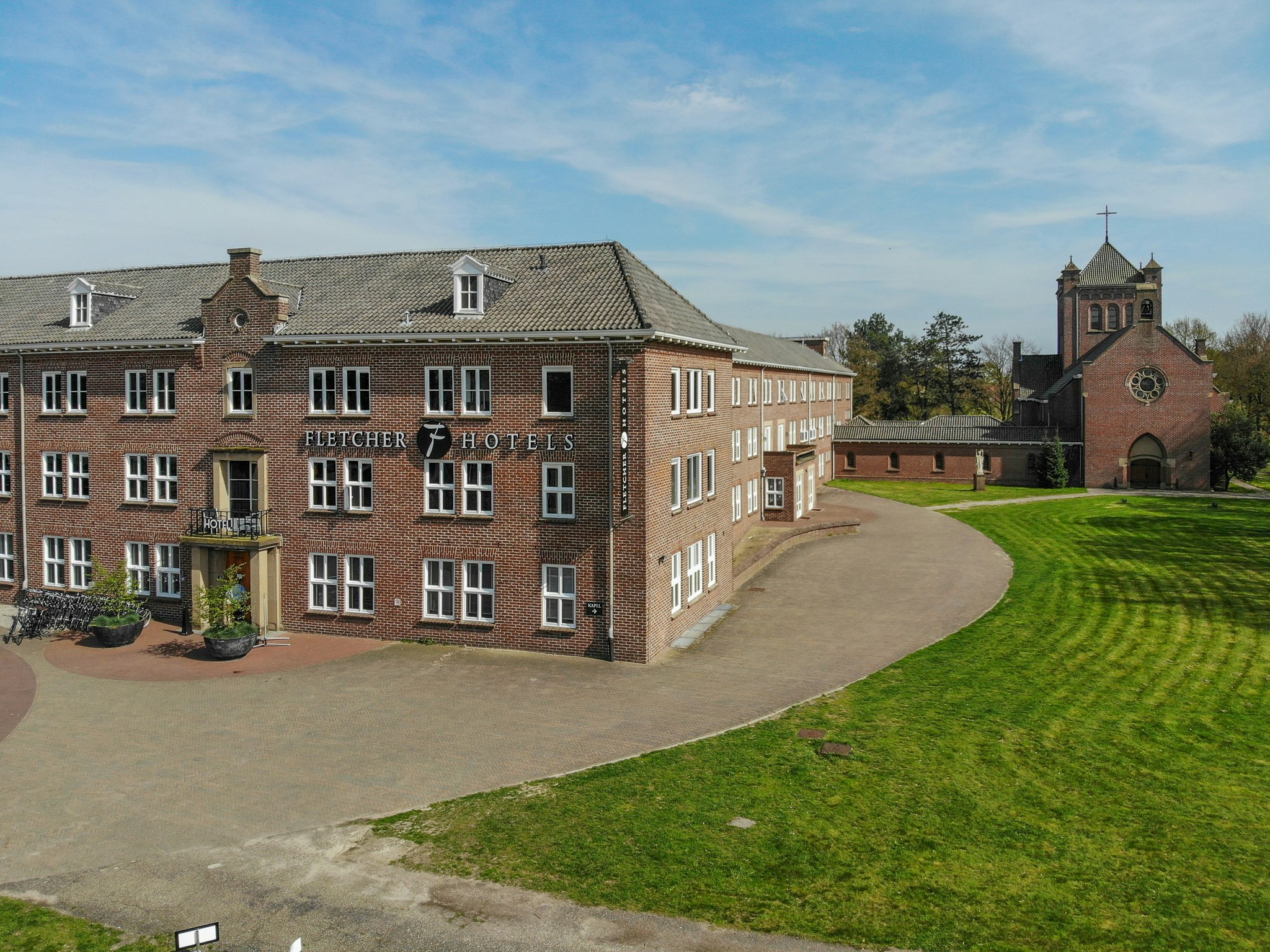 Fletcher Kloosterhotel Willibrordhaeghe 49/52