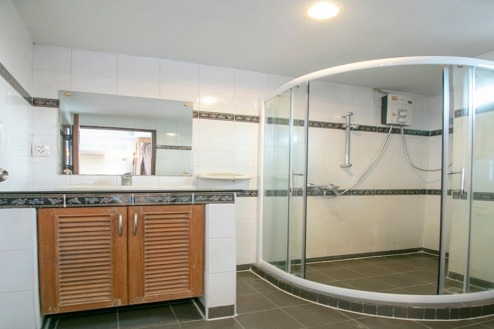 Win Long Place Hotel And Serviced Apartment 11/57