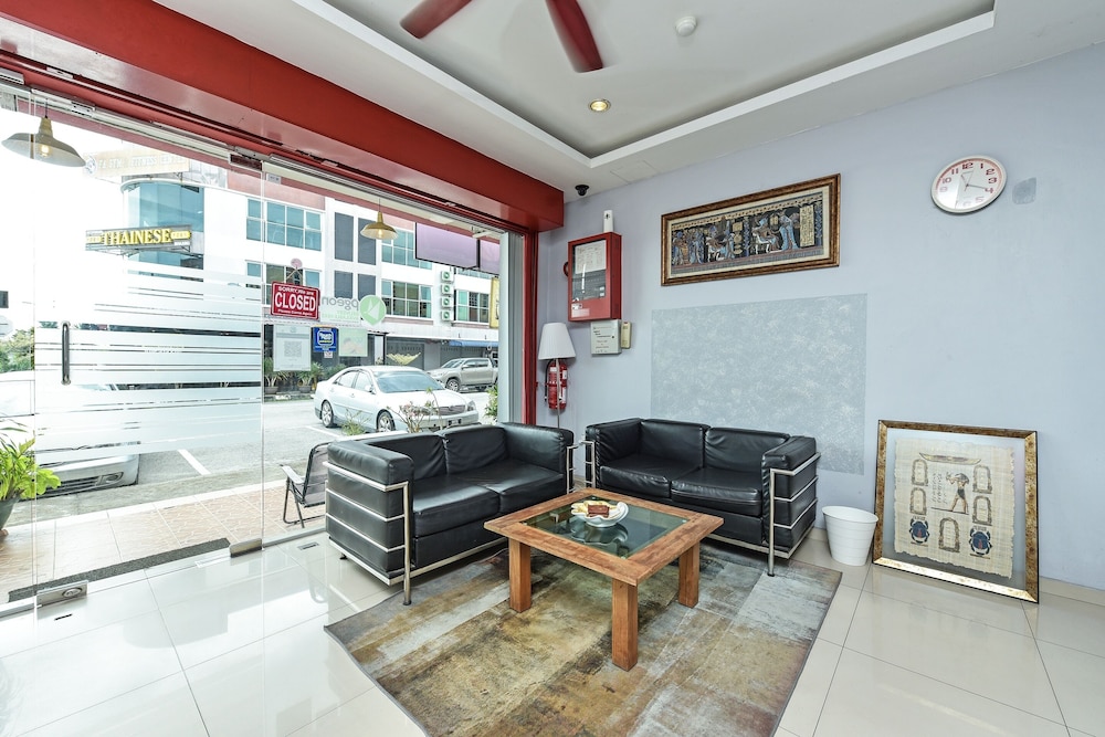 Hotel O M Three Hotel 43/55