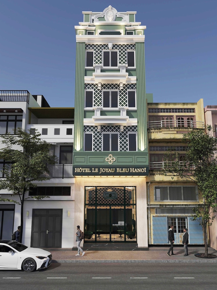 Hanoi Emerald Waters Hotel Spa 67/73
