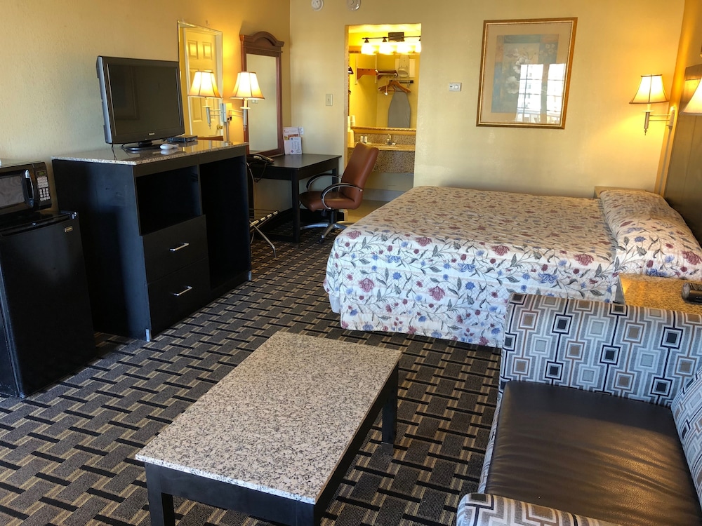 Knights Inn Mount Laurel 8/17
