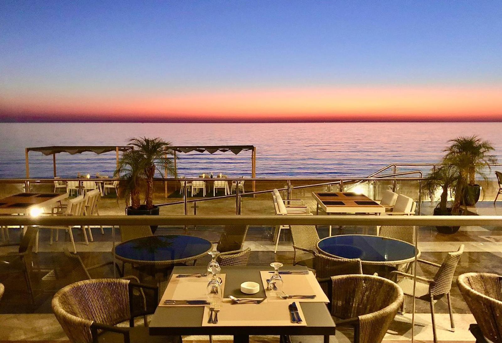 فندق ويفز(Waves Hotel) 61/75