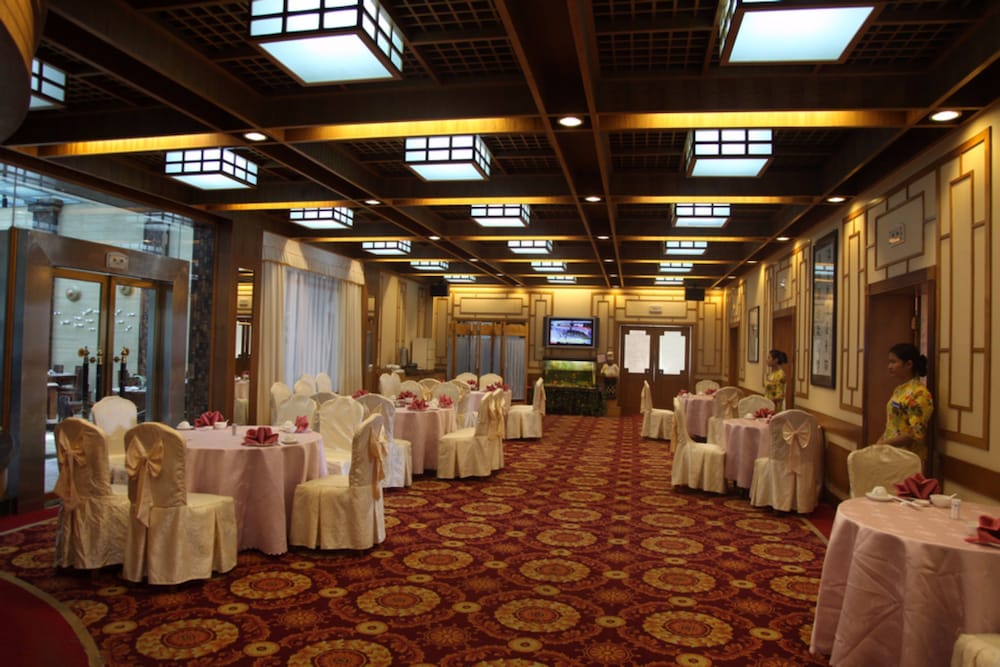 Excemon Beihai Beach Hotel 25/28