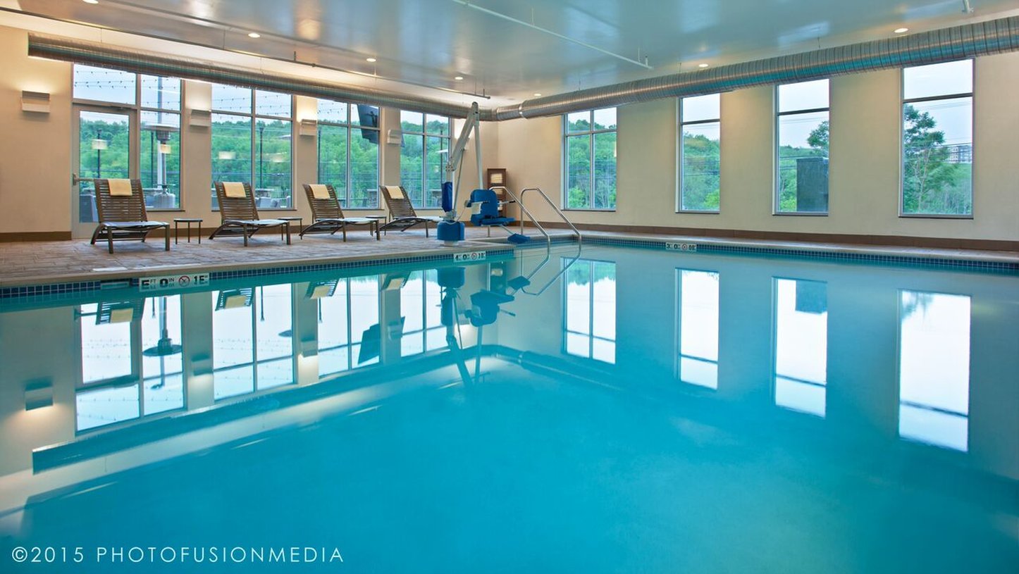 Hyatt Place at The Hollywood Casino Pittsburgh South 33/60