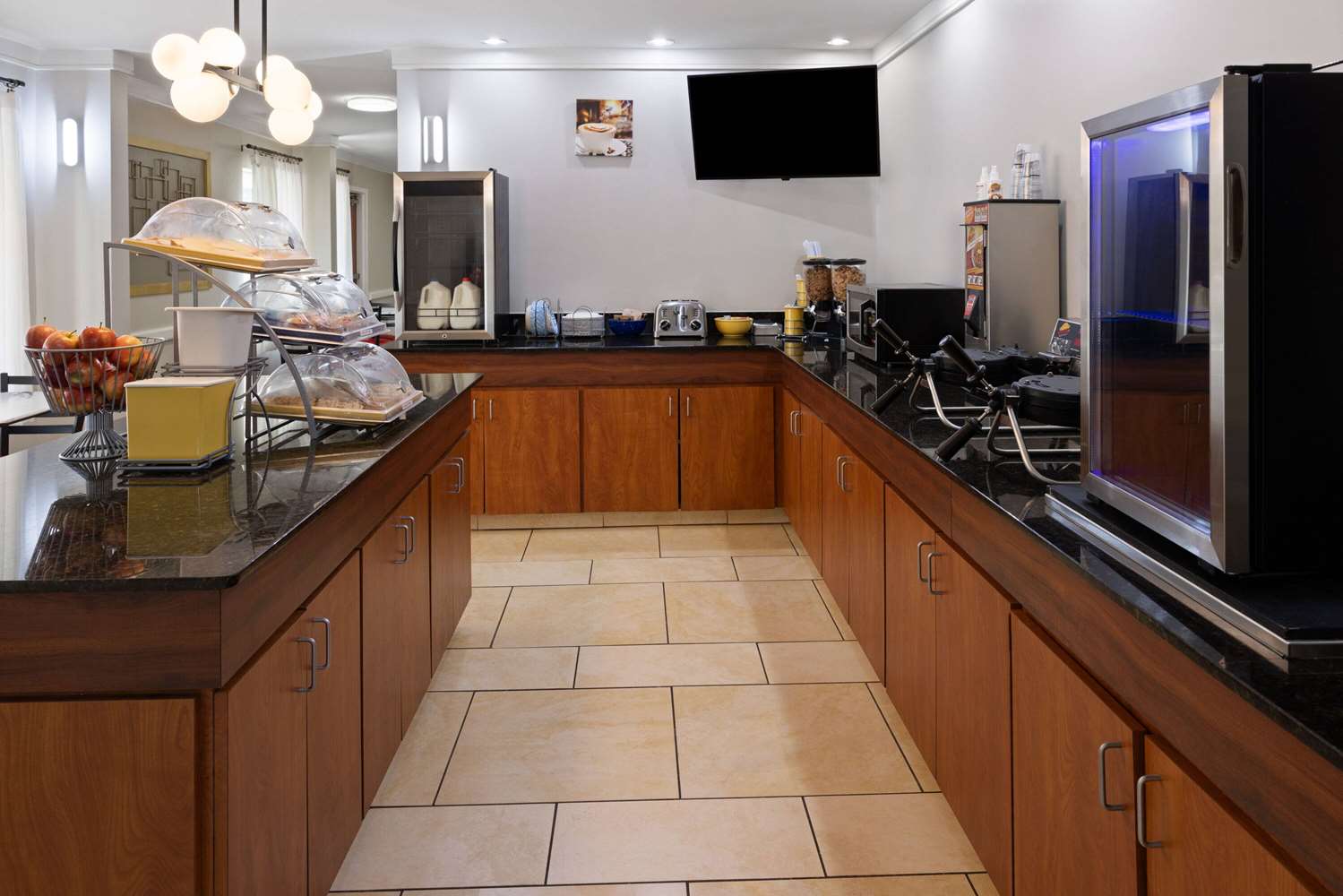 Days Inn by Wyndham Florence Near Civic Center 7/47