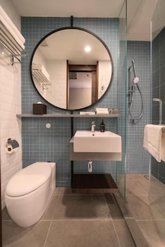 Travelodge Kuala Lumpur City Centre 65/66
