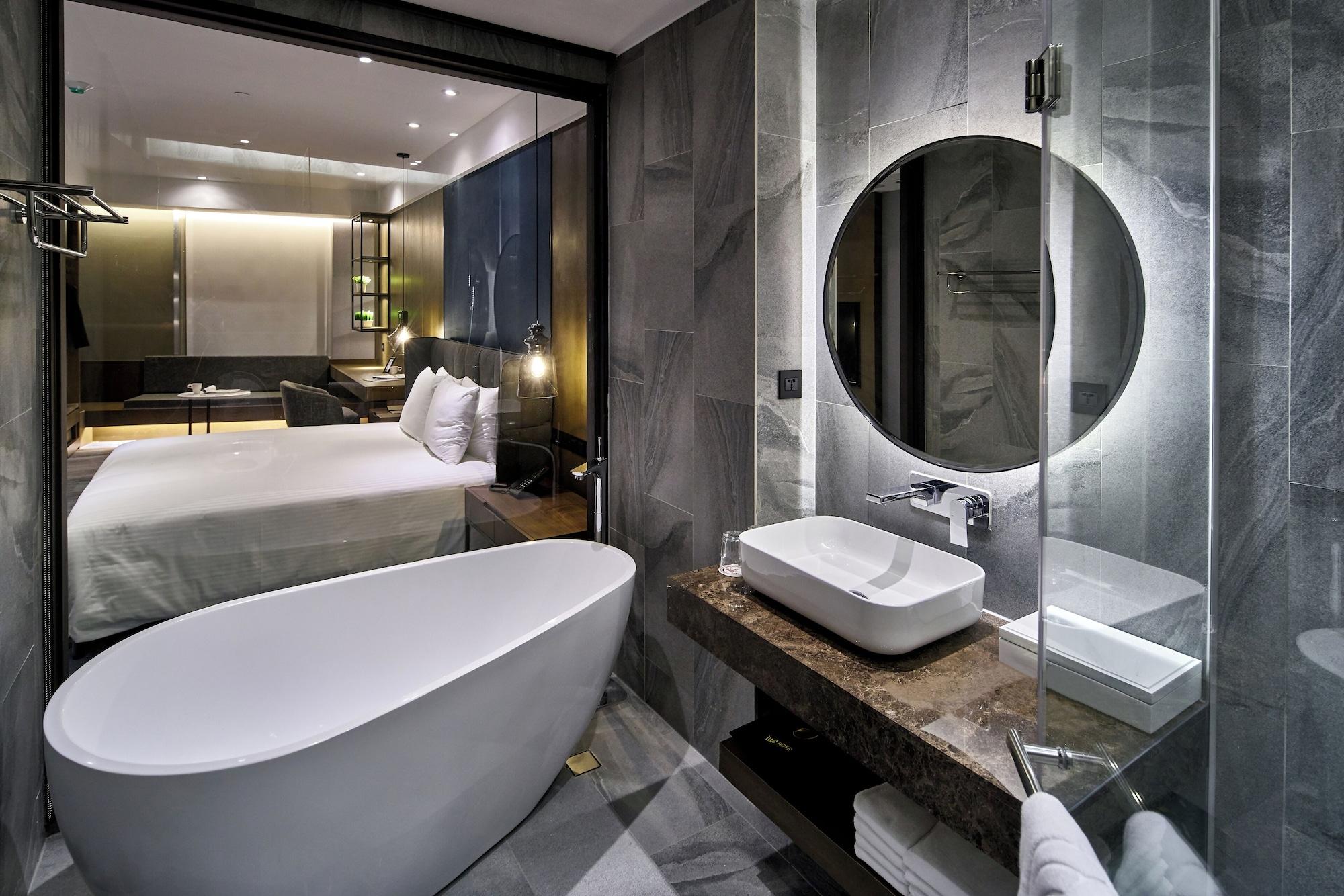 غرفة تنفيذية بسرير مزدوج بإطلالة على المرفأ، HARBOUR 10 HOTEL 3/3