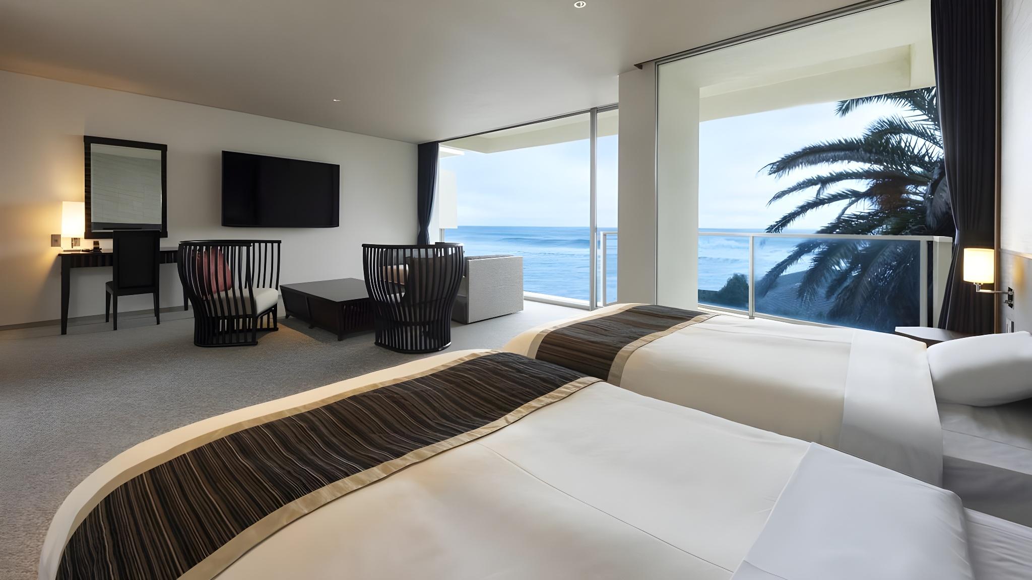 Deluxe, Quadruple, Ocean Front