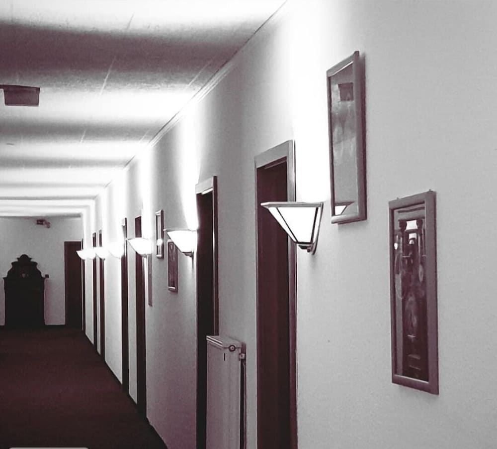 Hotel Sonnenkeller 13/24