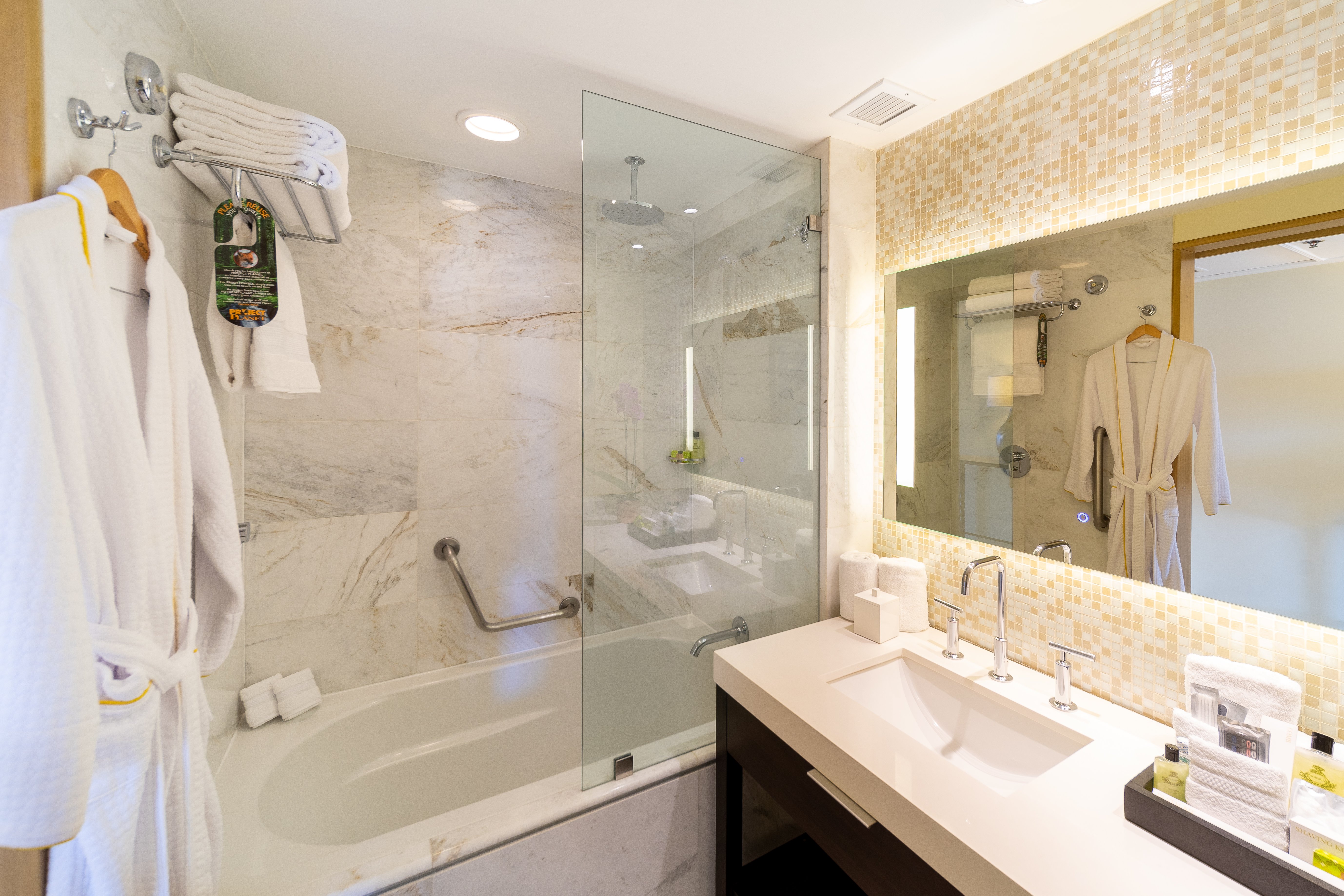 Junior Suite, Pool View, Lounge Access