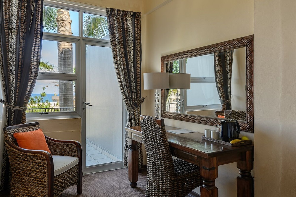Bon Hotel Margate 35/50