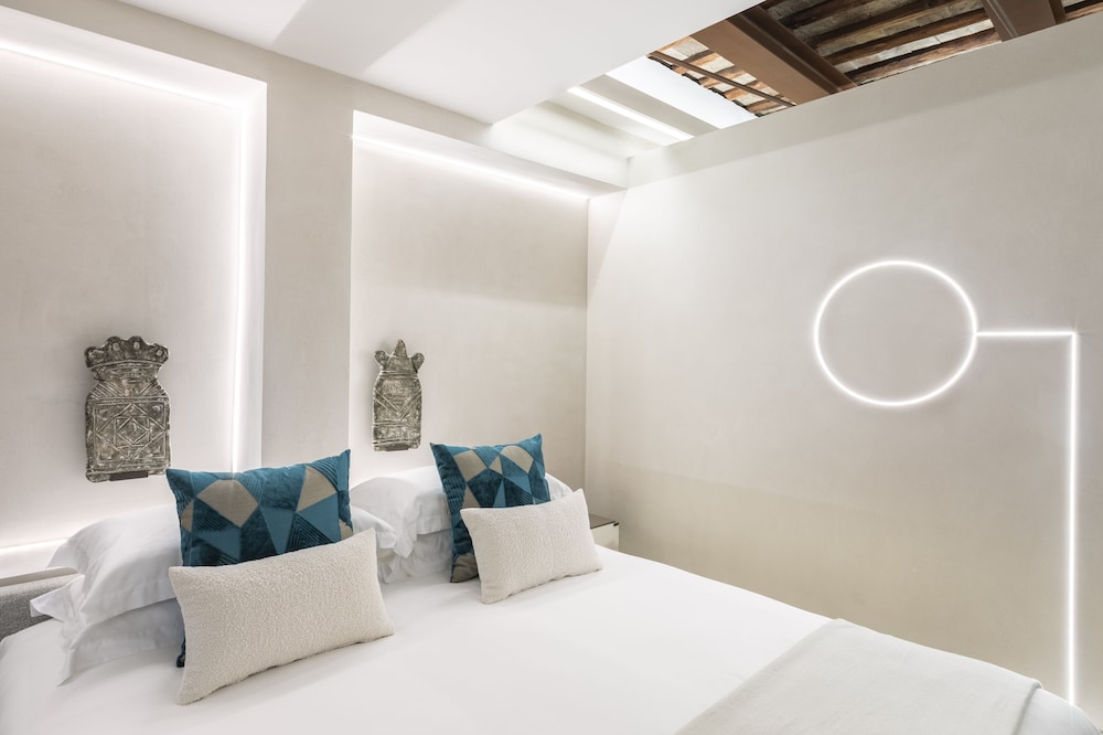 Poesis Experience Hotel 48/65