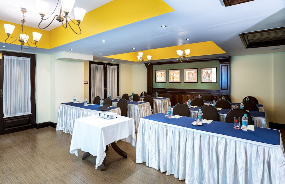 Travancore Court 53/56