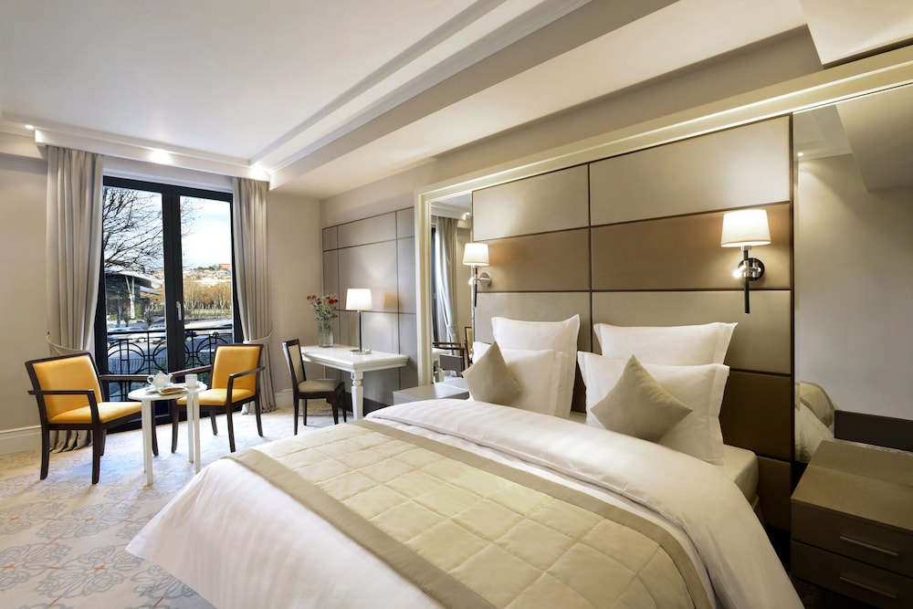 Ambassadori Hotel Tbilisi 20/73