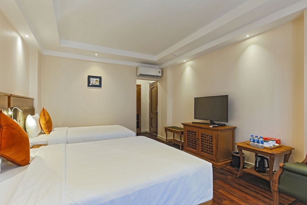 Hoang Lan Hotel 9/50