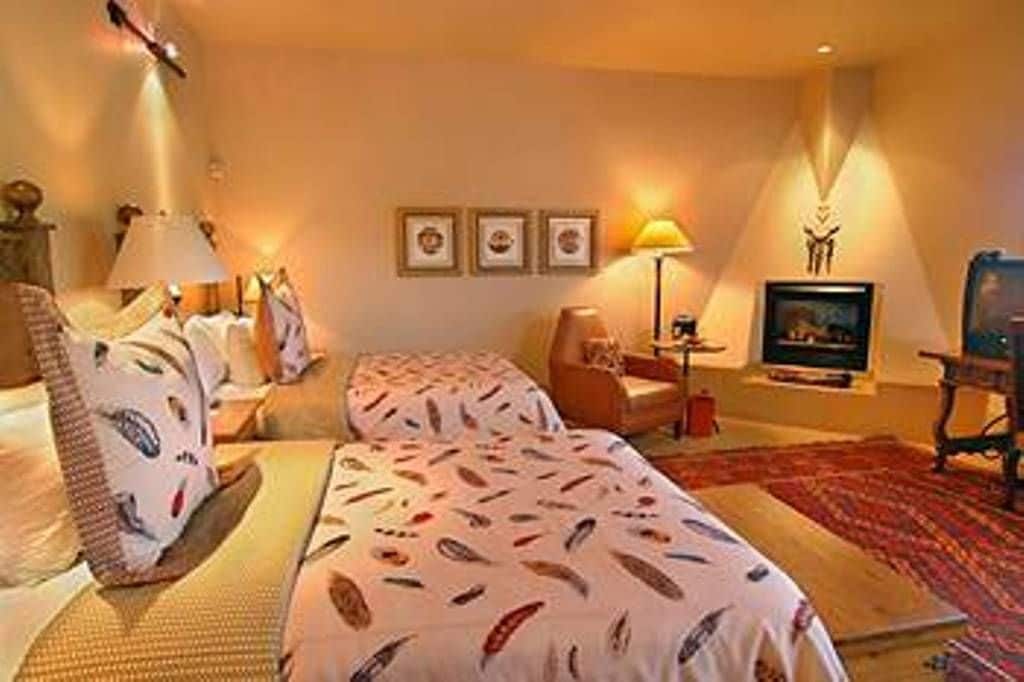 HACIENDA, STANDARD, 2 DOUBLE BEDS