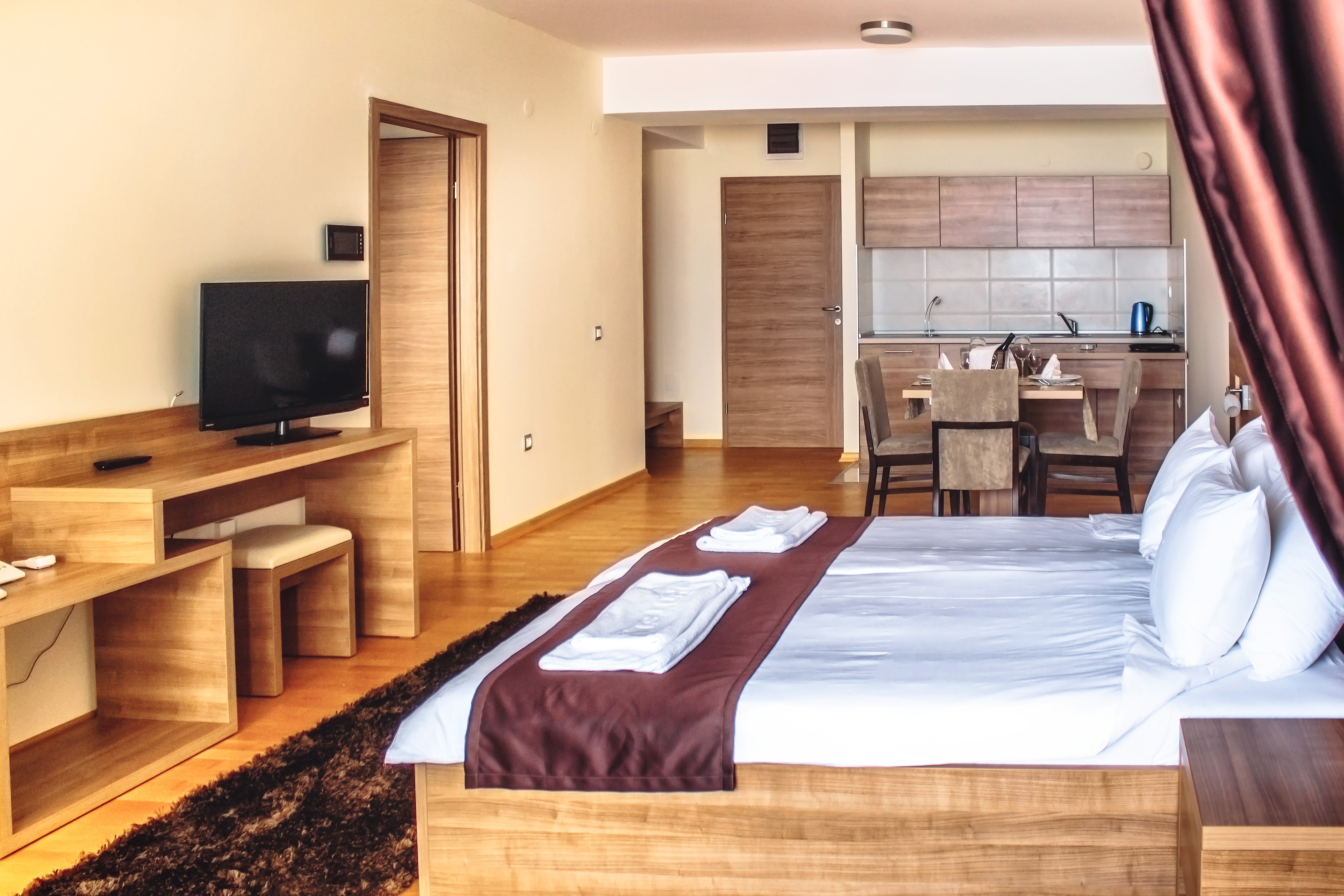 Park Lakeside Hotel 16/56