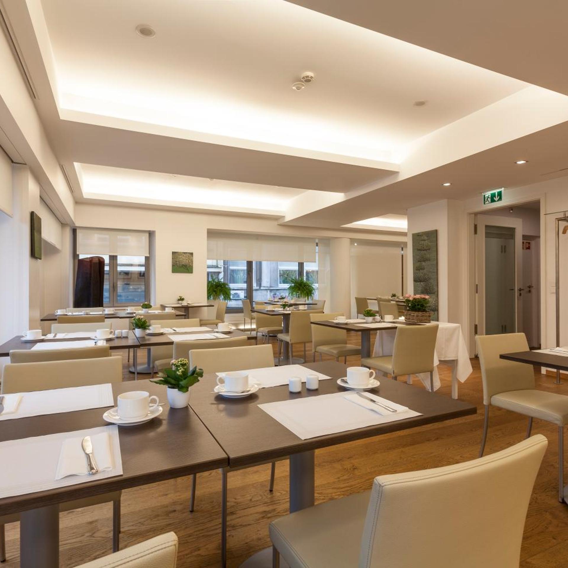 Hotel Simoncini 38/56