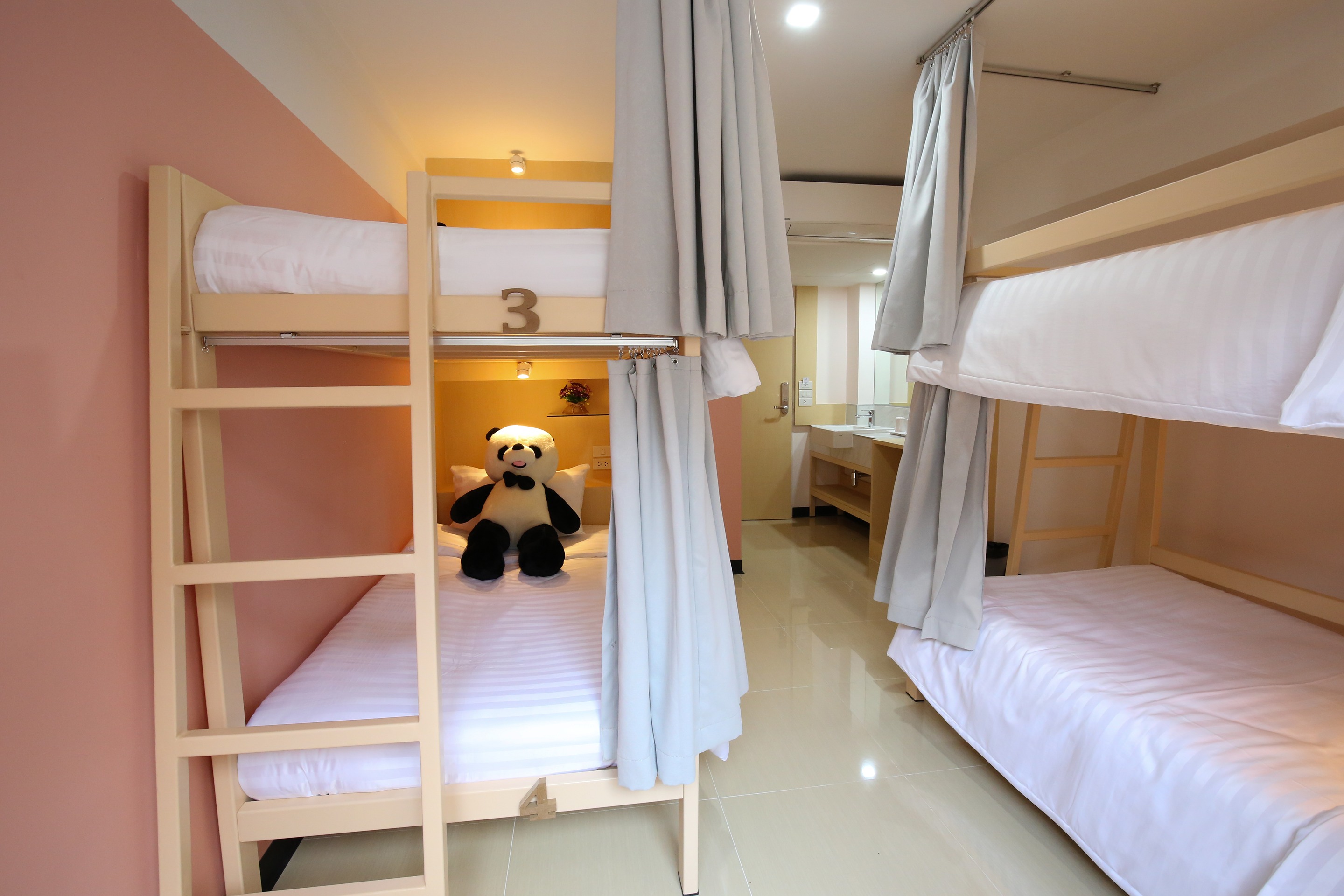 Lucky Panda Hotel by ZUZU 11/29
