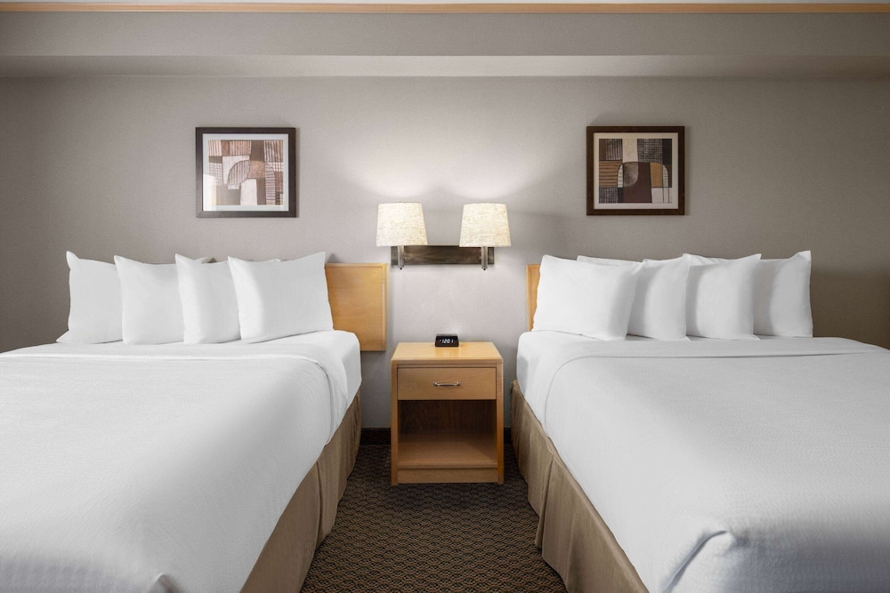 Superior, 2 Queen Beds