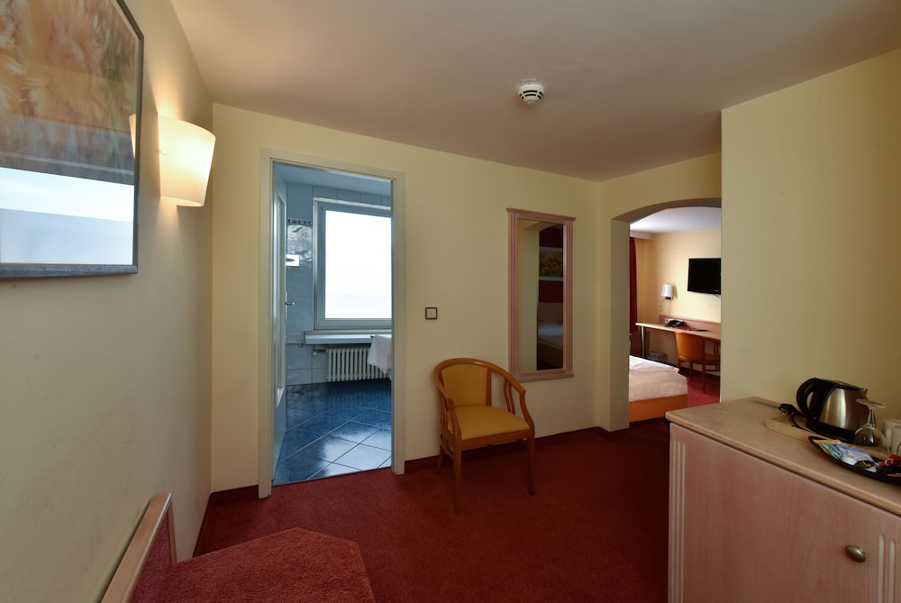 City Partner Hotel Adria 53/84