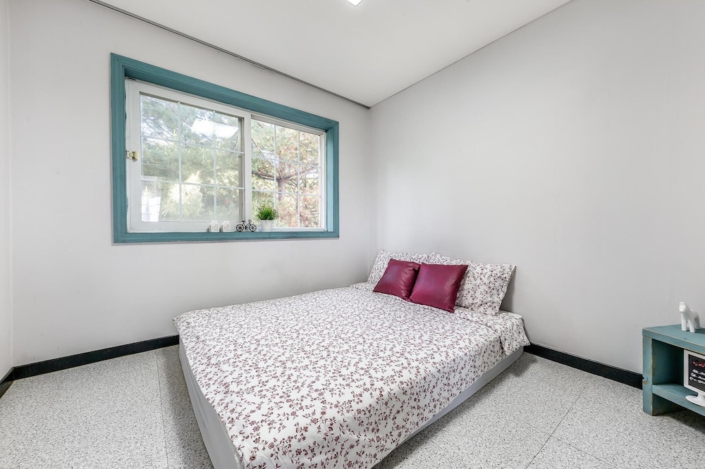 Ganghwa Rodemhouse Pension 16/48