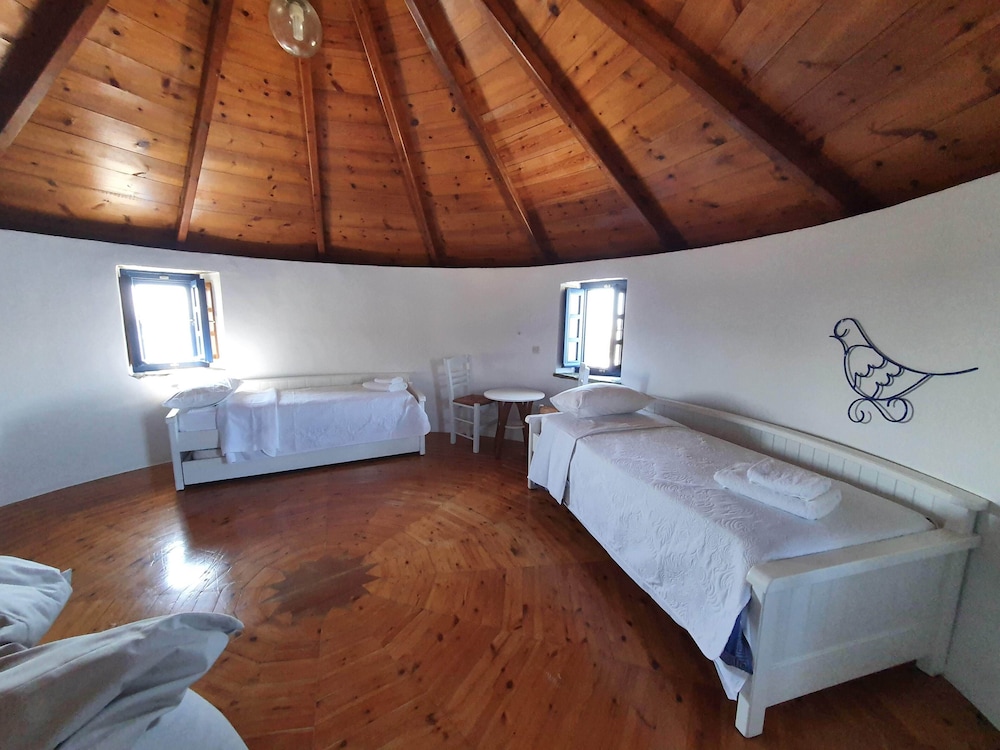2 BEDROOMS, SIGNATURE, HOUSE, SEA VIEW